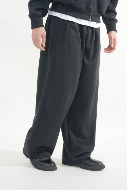 Baggy Ragged Sweatpants (Raw Hem)